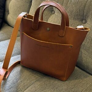 Portland leather bag. Like NEW. Genuine beautiful crossbody leather bad.